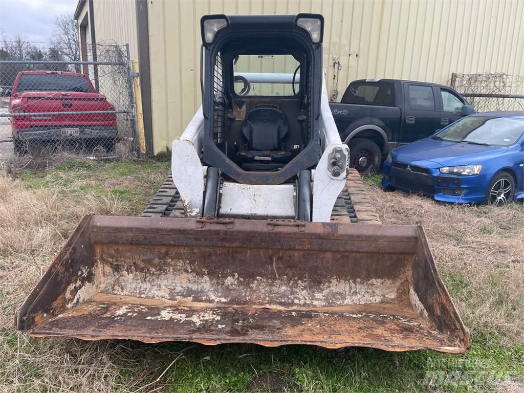 Bobcat T650 Încarcatoare cu excavator