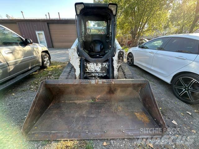 Bobcat T750 Încarcatoare cu excavator