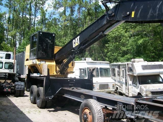 CAT 559D Utilaje forestiere - Altele