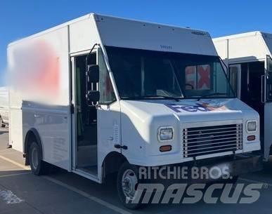 Ford E350 Autocamioane