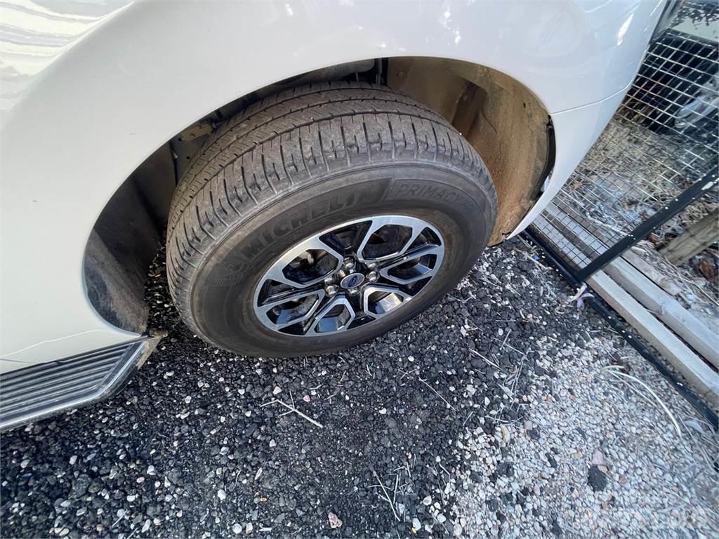 Ford Expedition Altele