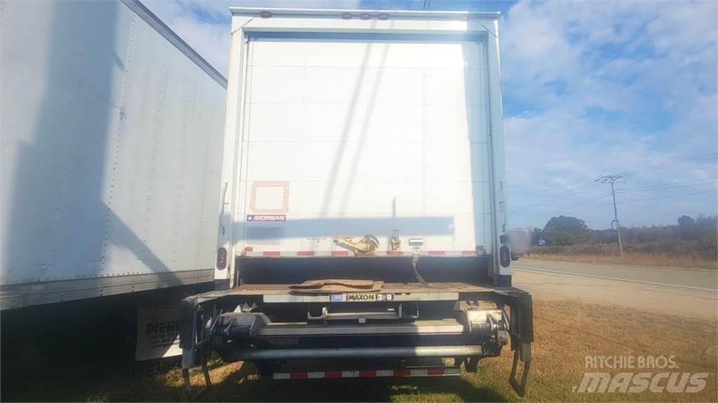 Freightliner M2 Autocamioane