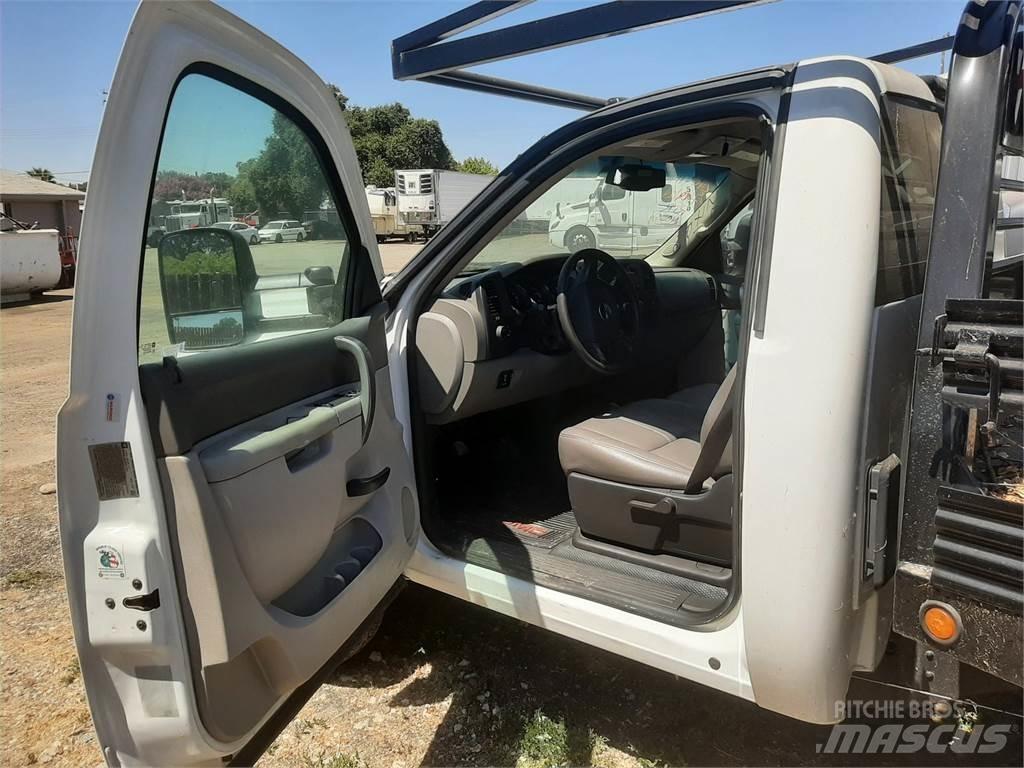 GMC Sierra 3500 Altele