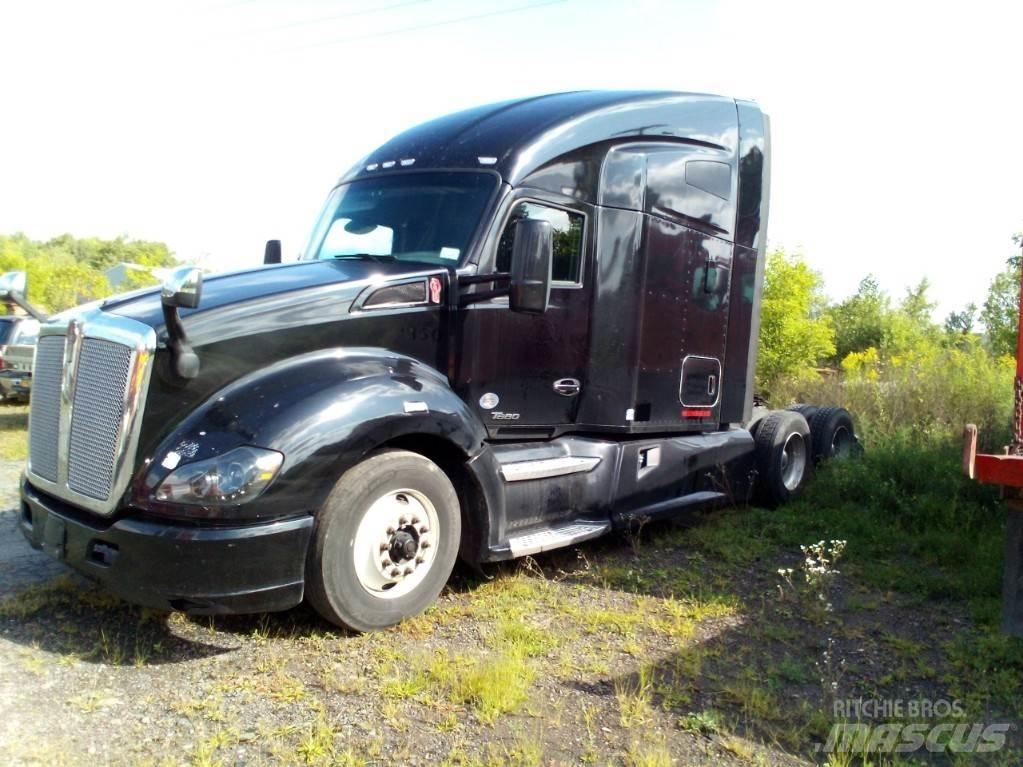 Kenworth T680 Autotractoare
