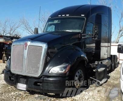 Kenworth T680 Autotractoare