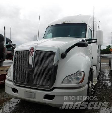 Kenworth T680 Autotractoare