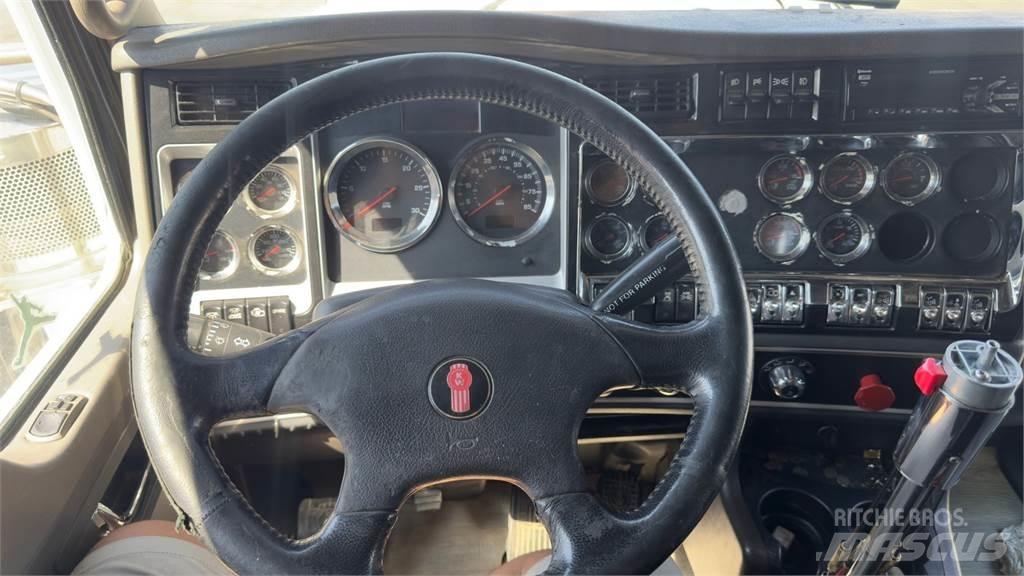 Kenworth W900 Autotractoare