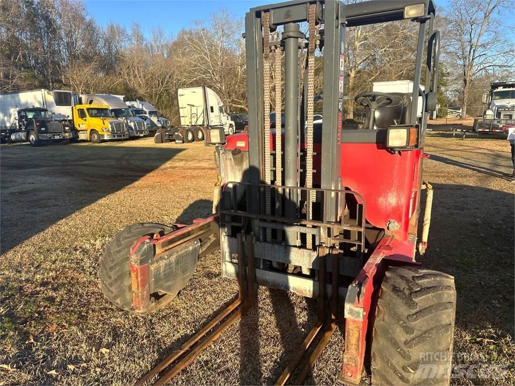 Moffett M55 Stivuitoare cu patru brate