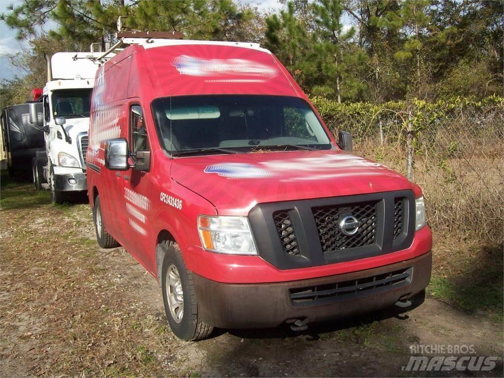 Nissan NV2500 Autoutilitara transoprt marfuri
