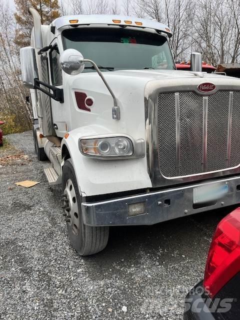 Peterbilt 567 Autotractoare