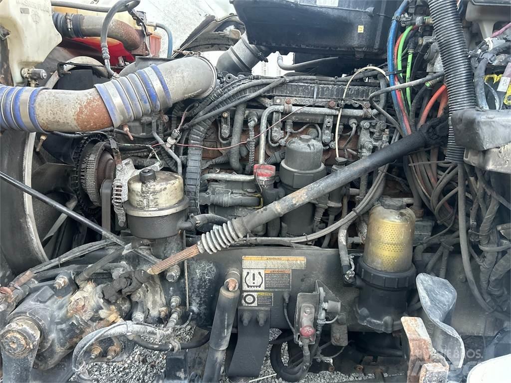 Peterbilt 567 Autotractoare