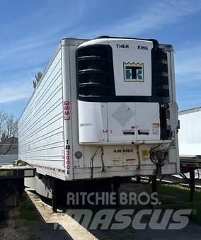 Utility 3000R Remorci transport vehicule