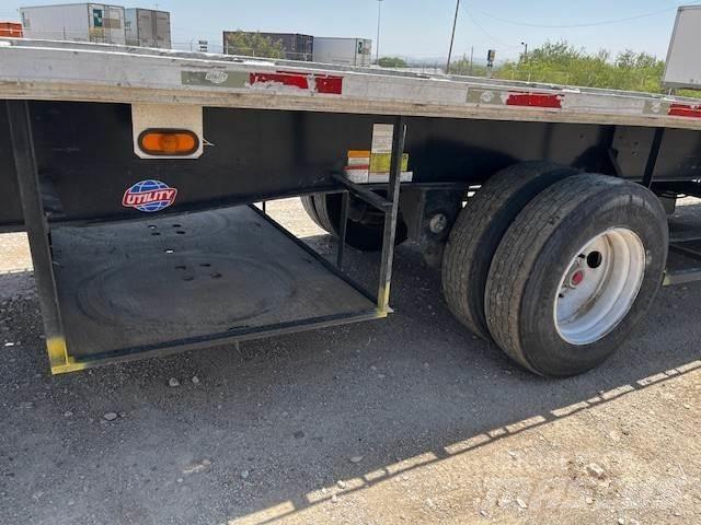 Utility Flatbed Remorci transport vehicule
