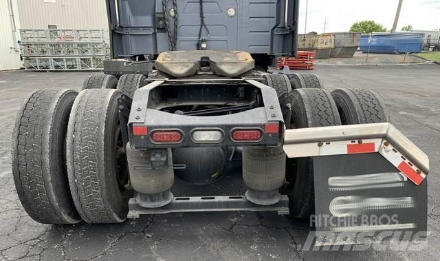 Volvo VNL760 Autotractoare
