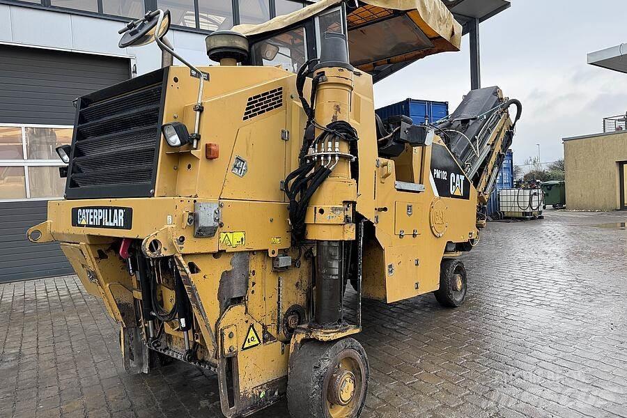 CAT PM 102 Utilaje asfalt cu freze reci