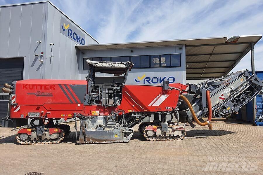 Wirtgen W 250 Utilaje asfalt cu freze reci