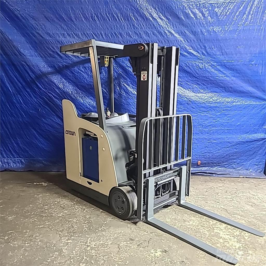 Crown RC5530C-30 Stivuitor electric