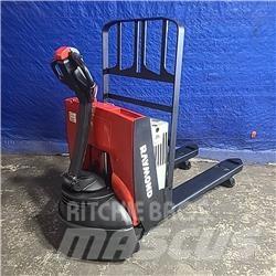 Raymond 102T-F45L Transpaleta electica cu furca