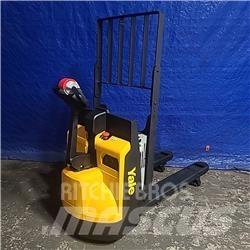 Yale MPB045VG Transpaleta electica cu furca