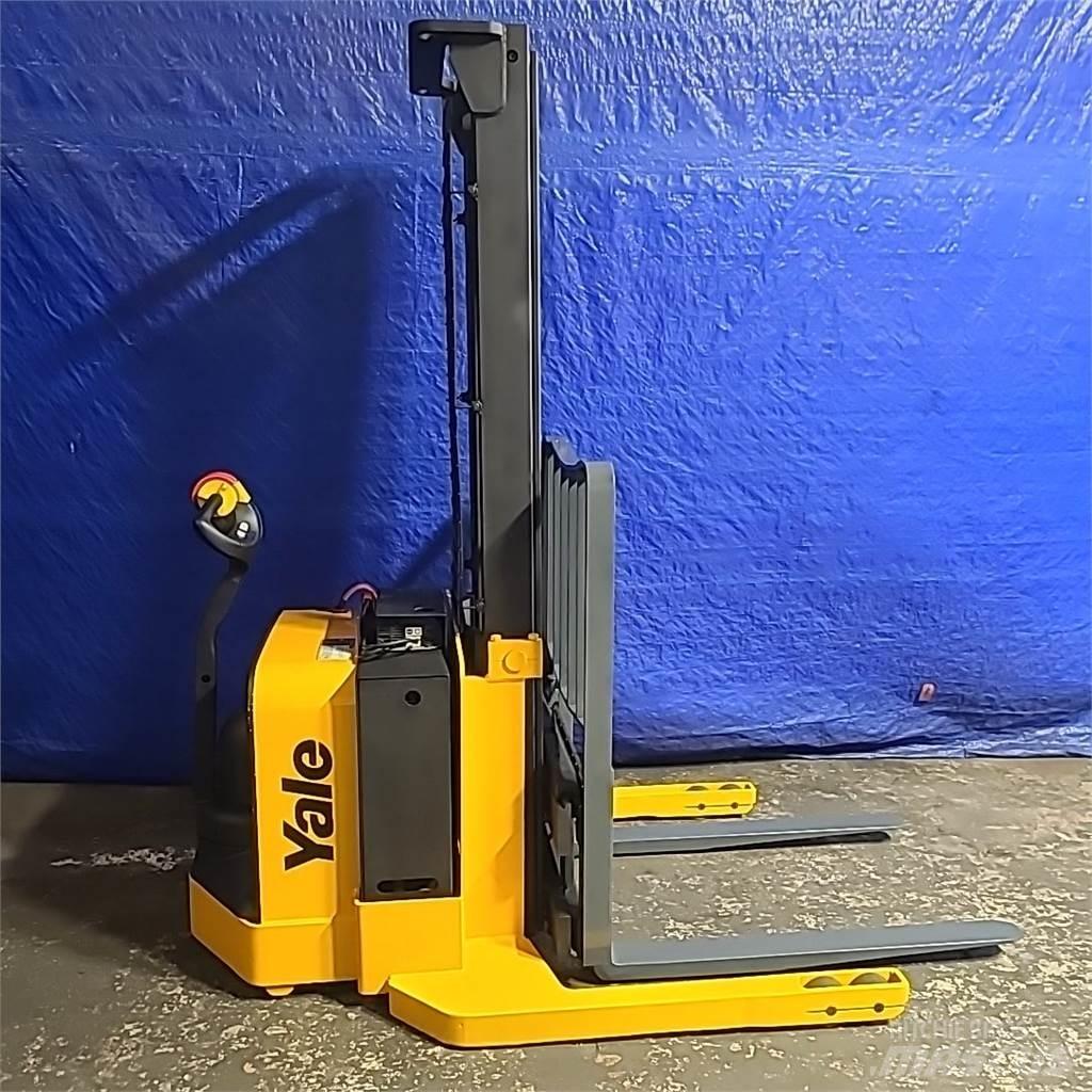 Yale MSW040 Transpaleti autopropulsanti