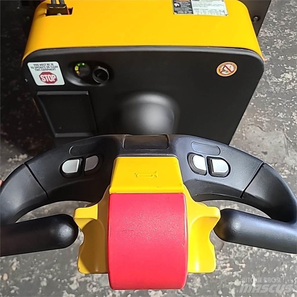 Yale MSW040 Transpaleti autopropulsanti