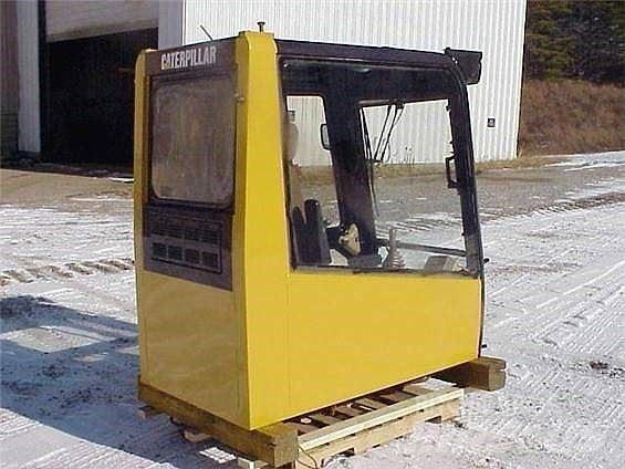 CAT  Cabine si interior