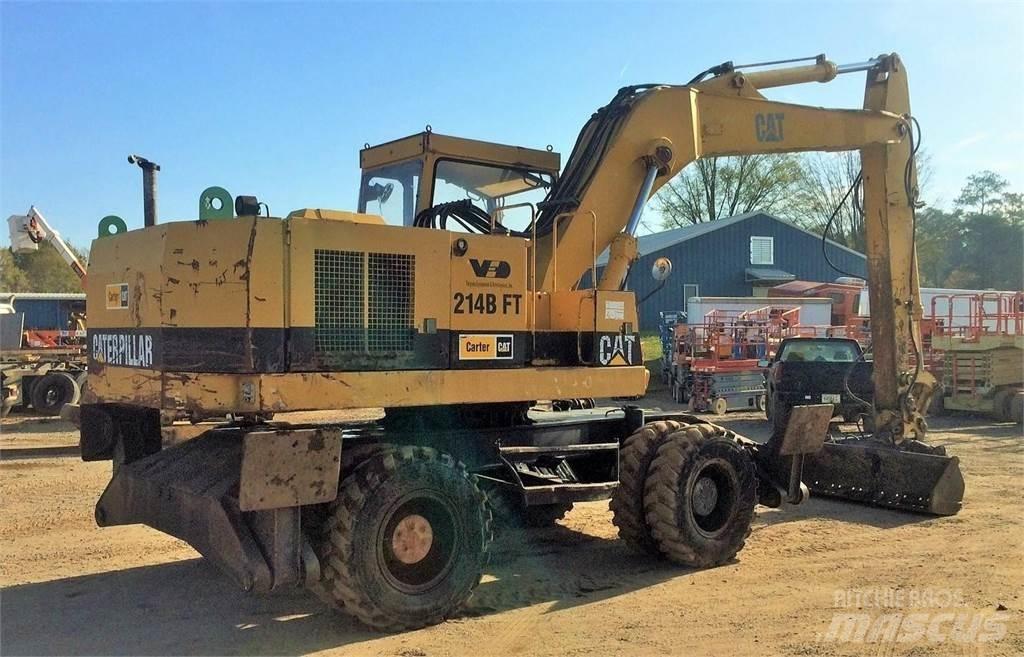 CAT 214B FT Excavatoare cu roti