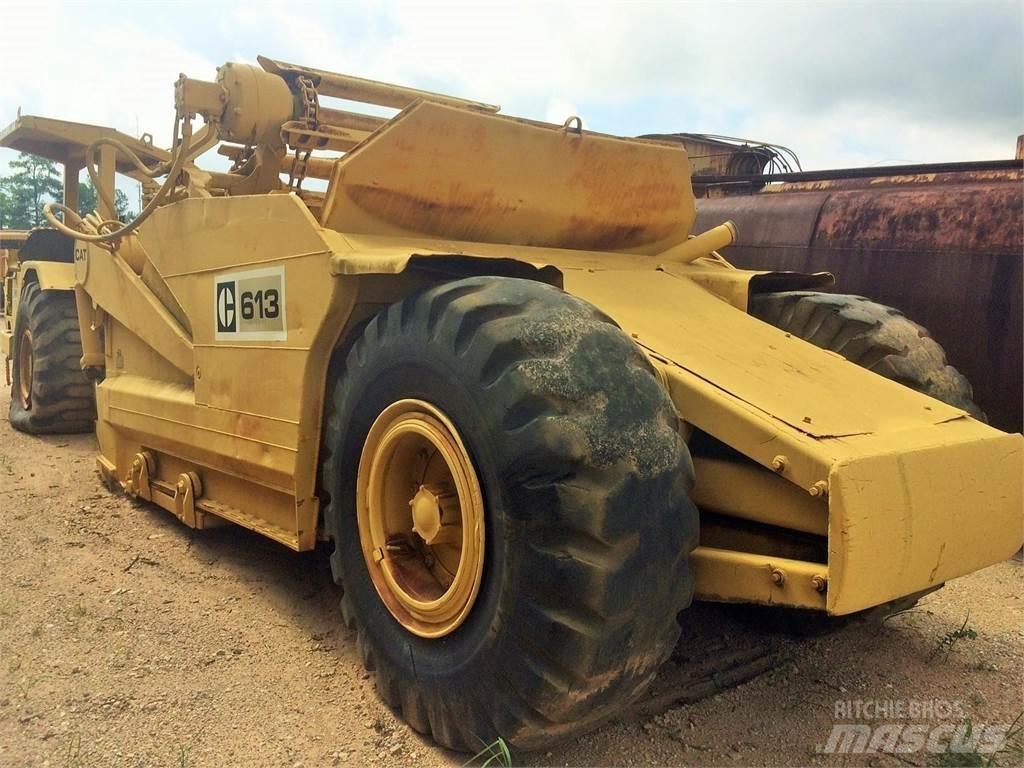 CAT 613 Elevatoare