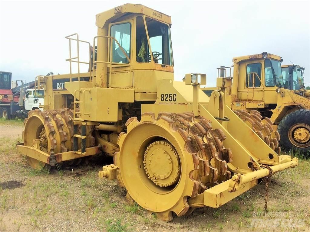 CAT 825C Compactoare sol