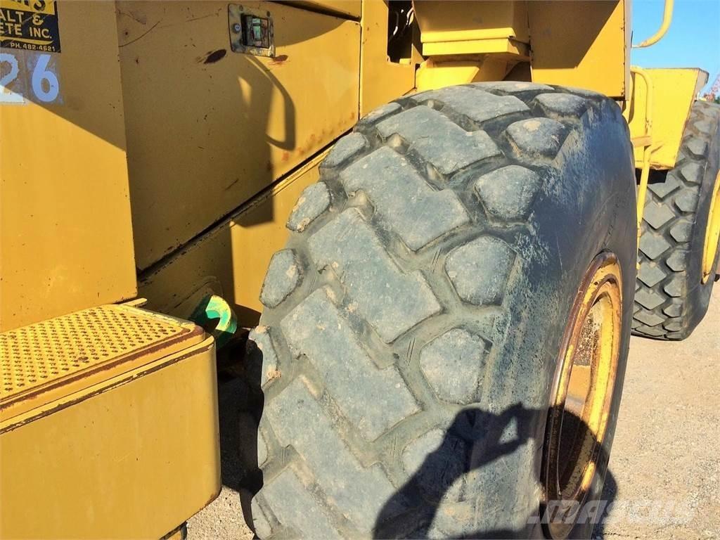 CAT 950F Incarcator pe pneuri