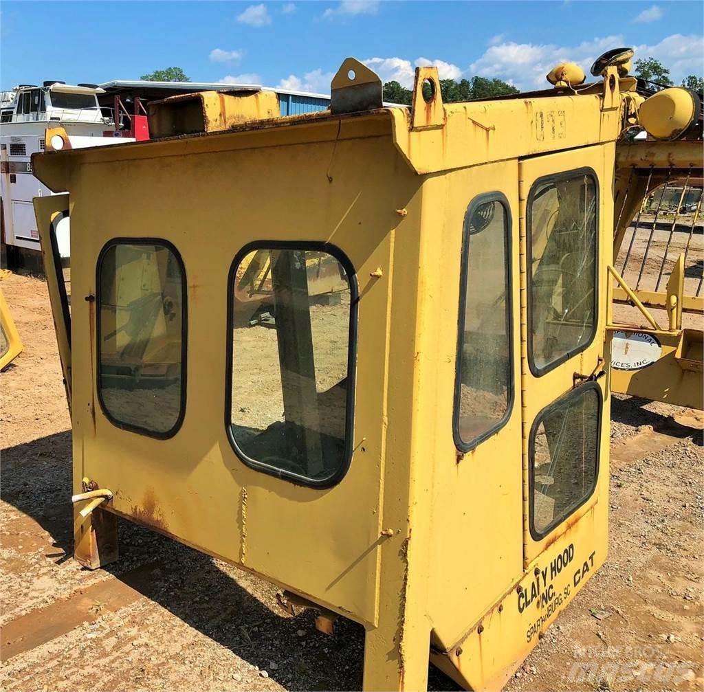 CAT 980C Cabine si interior
