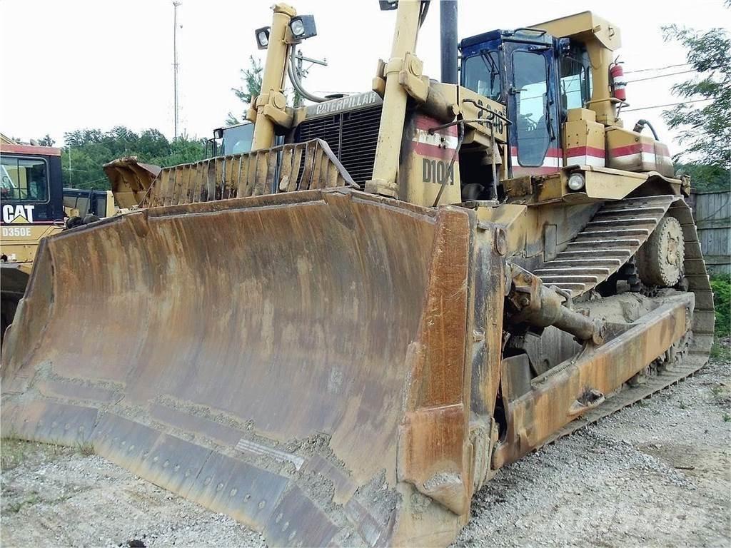 CAT D10N Buldozere pe senile