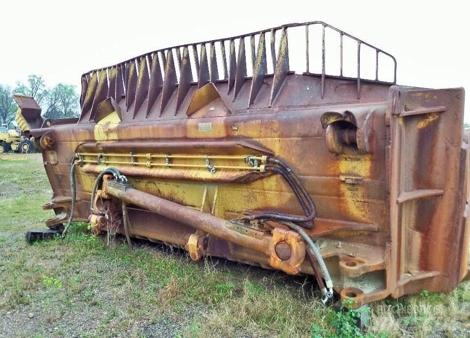 CAT D11 Lame