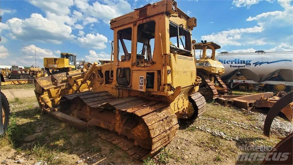 CAT D5B Buldozere pe senile