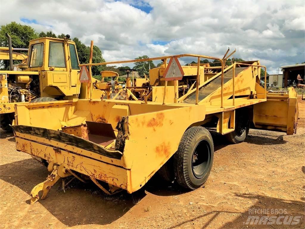 Etnyre M220-11 Utilaje construcții - Altele