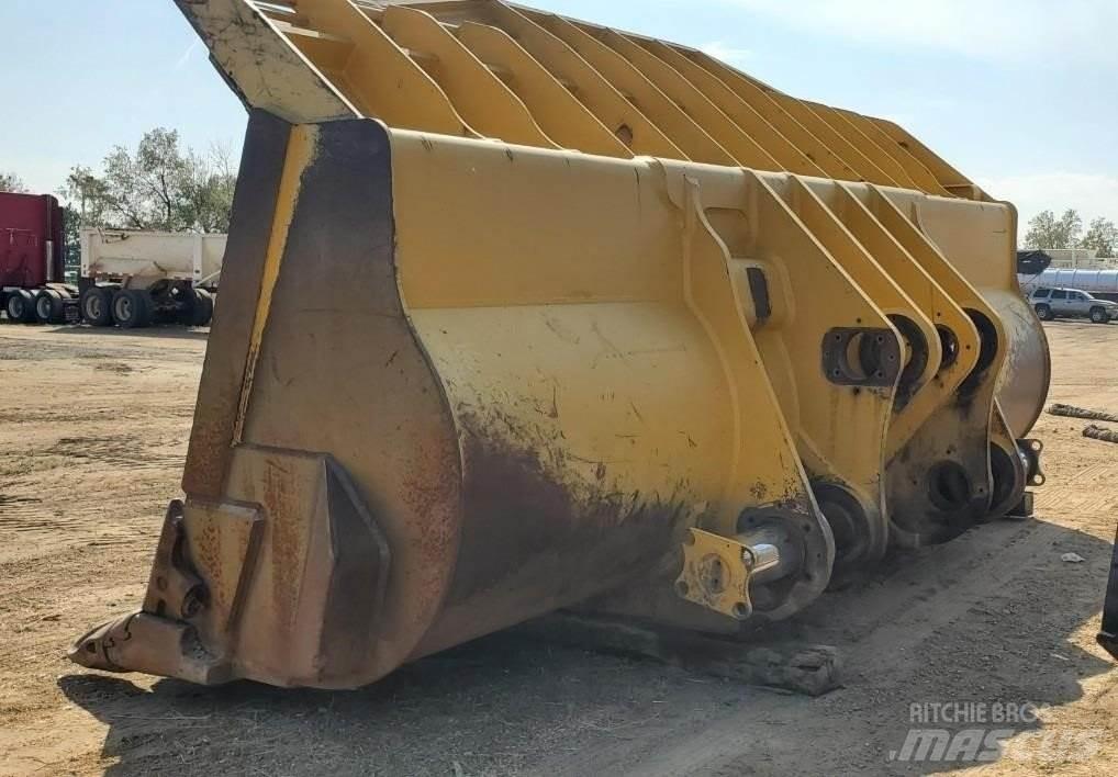 Komatsu WA1200 Pistoane