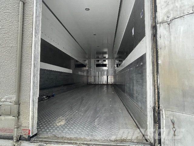 Ekeri 4-aks FRC Remorci frigorifice
