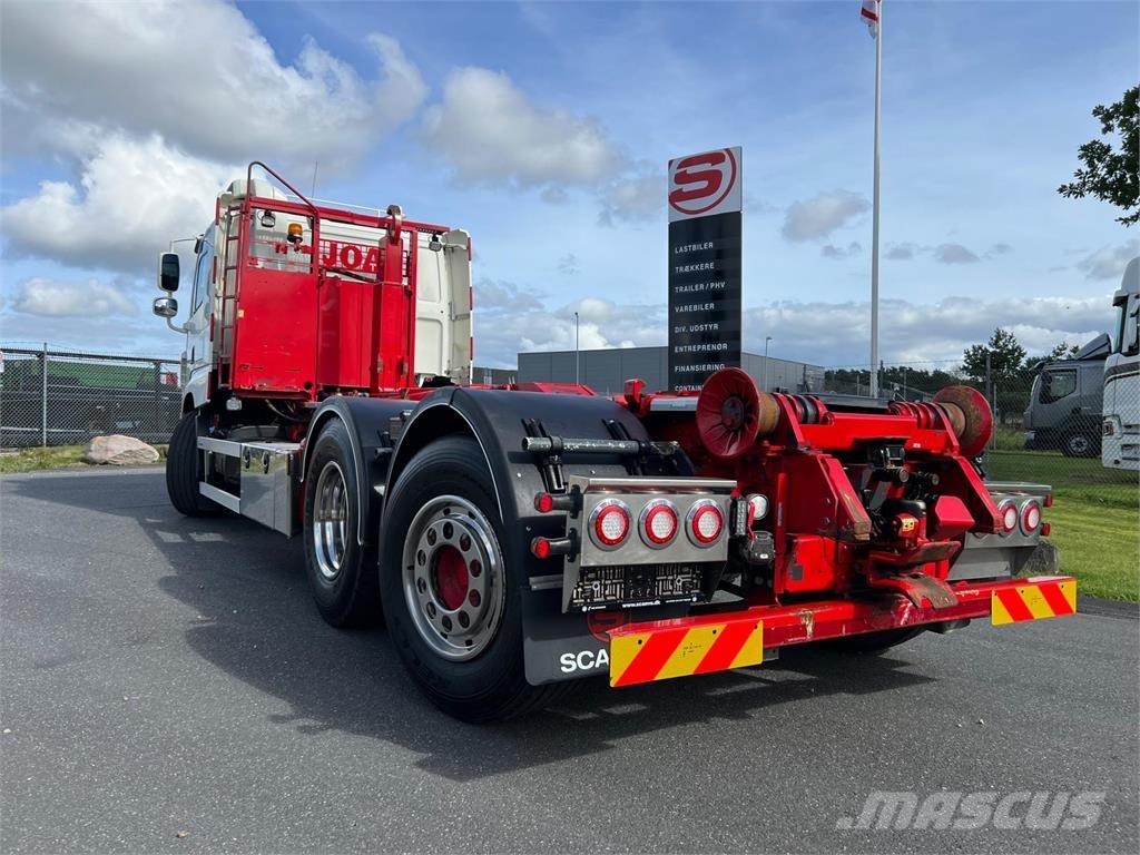 DAF CF 530 6x2*4 FAN Camion cu carlig de ridicare