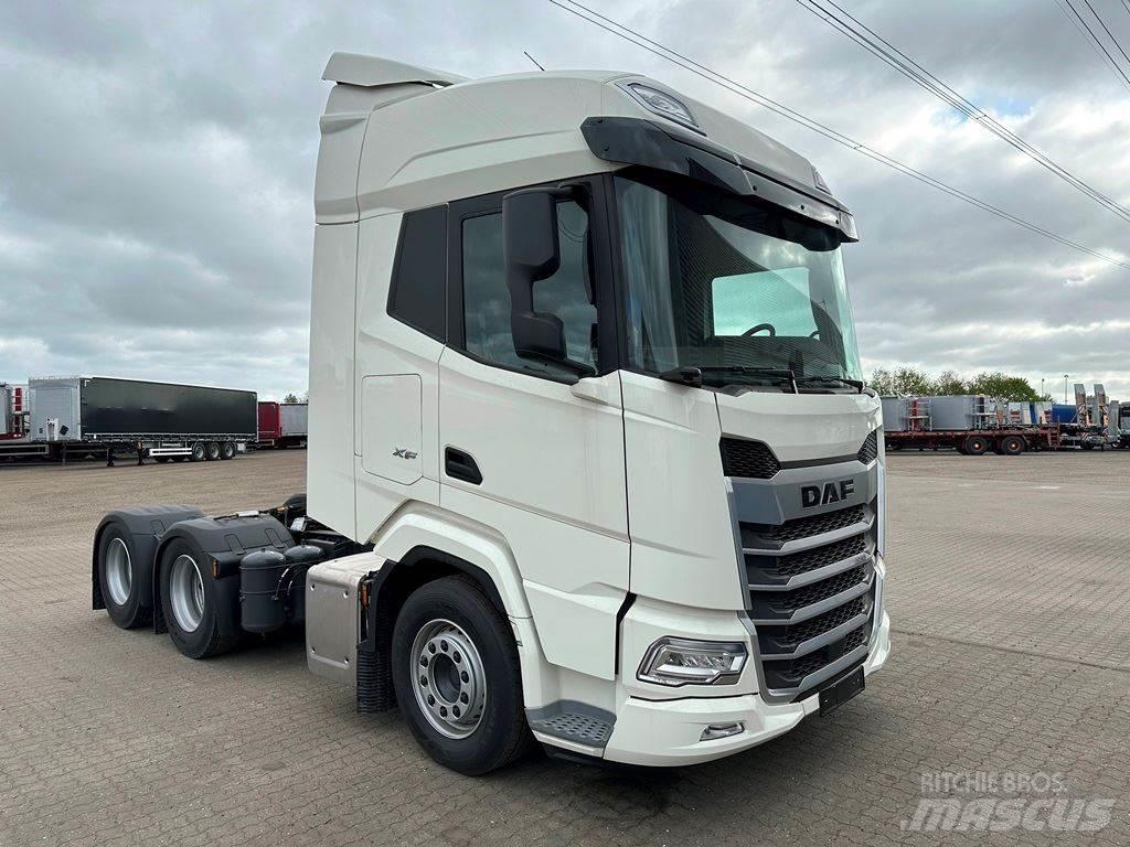 DAF XF 530 6x2 Autotractoare