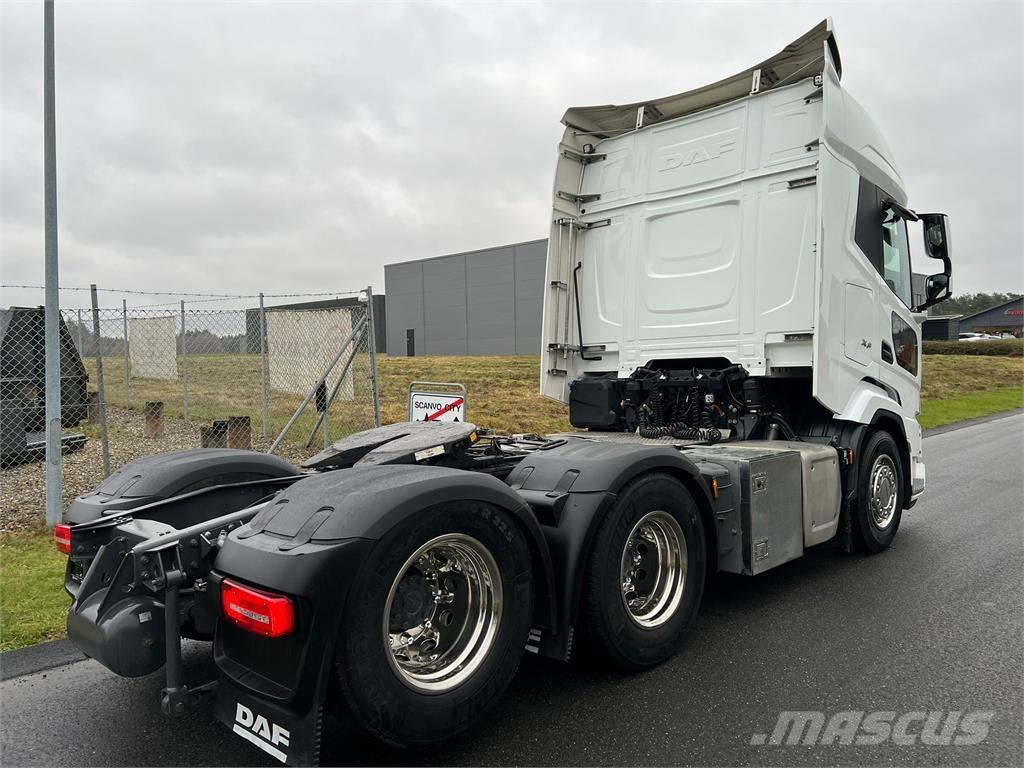 DAF XF530 FTS 6x2 Autotractoare