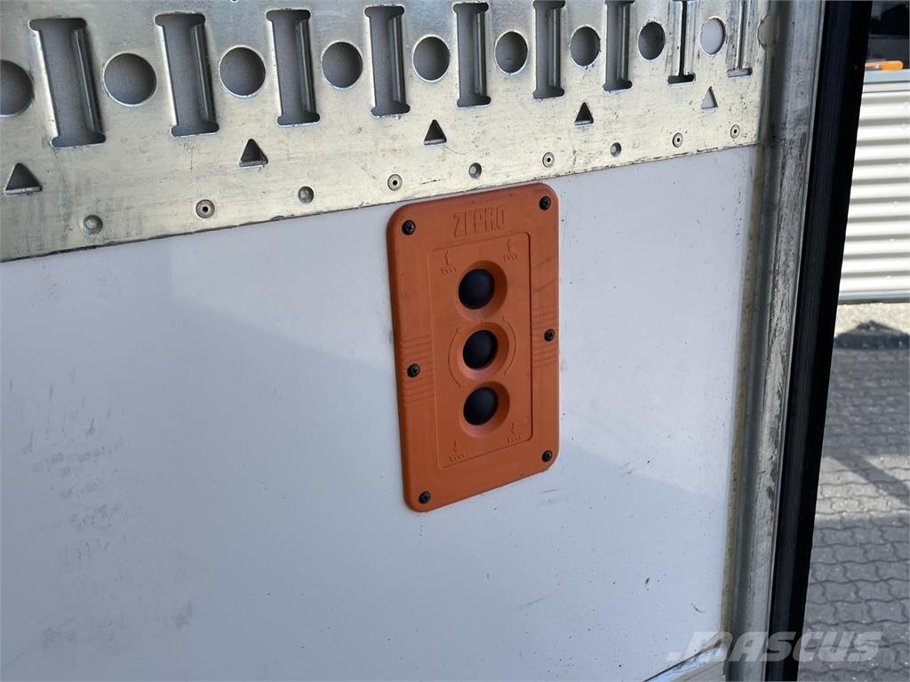 Renault D280 Premium Autocamioane