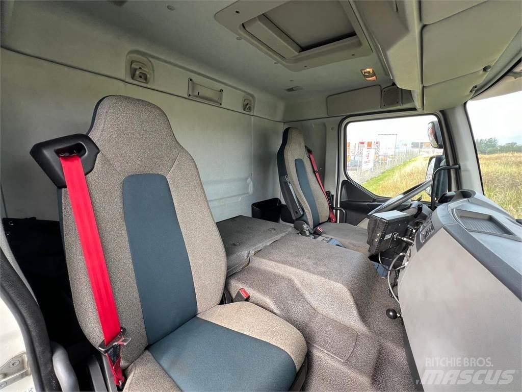 Volvo FE320 6x2*4 Autocamioane