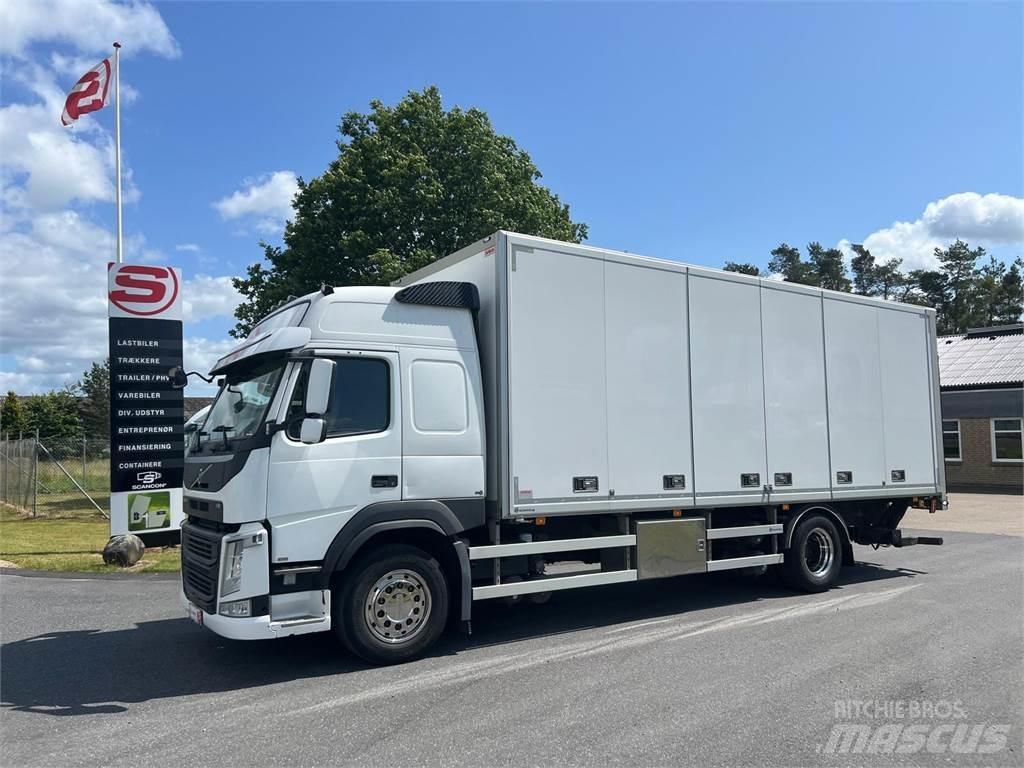 Volvo FM330 Autocamioane