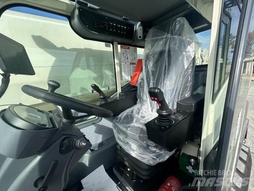 Terex  Macara teren accidentat