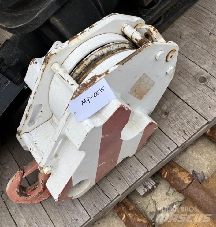 Terex  Alte macarale