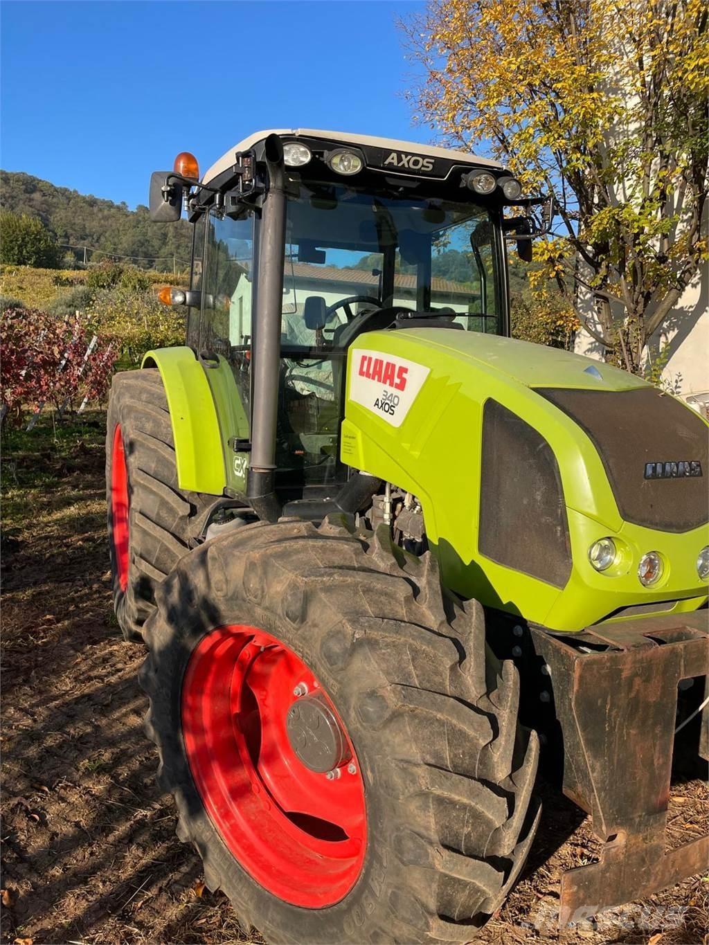 CLAAS AXOS 340 Tractoare