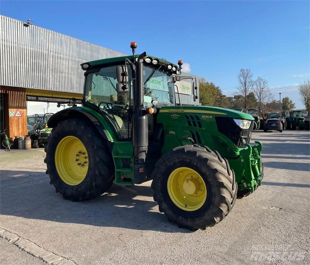 John Deere 6130 R Tractoare