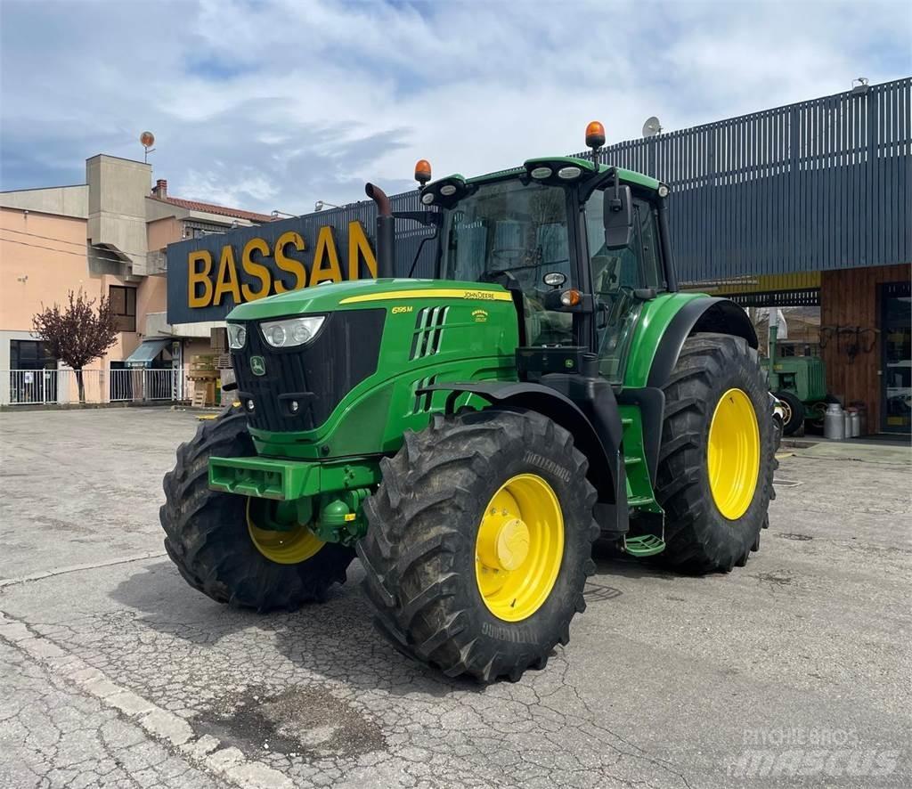 John Deere 6195 M Tractoare