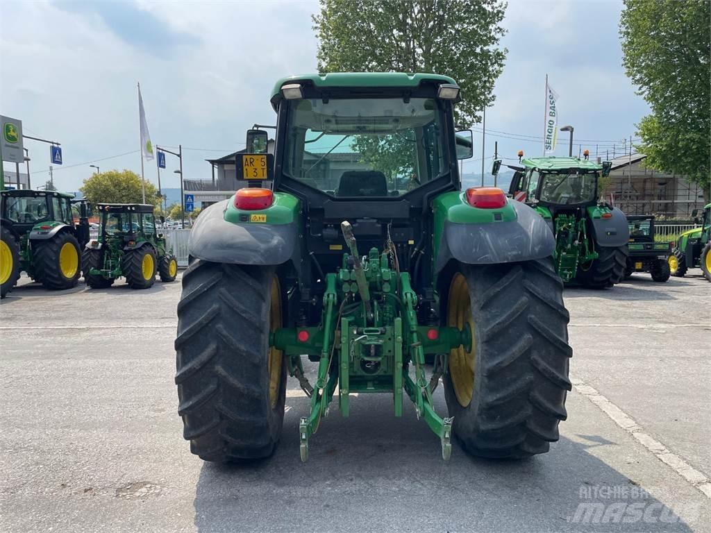 John Deere 6520 SE Tractoare