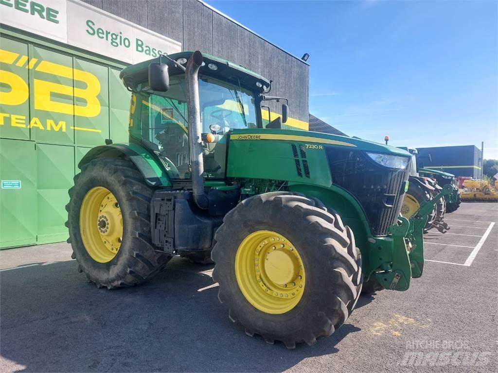 John Deere 7230 R Tractoare